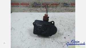 Używane Silnik nastawnika kolektora Opel Zafira Cena € 50,00 Procedura marży oferowane przez Klein Gunnewiek Autodemontage & Motorentechniek