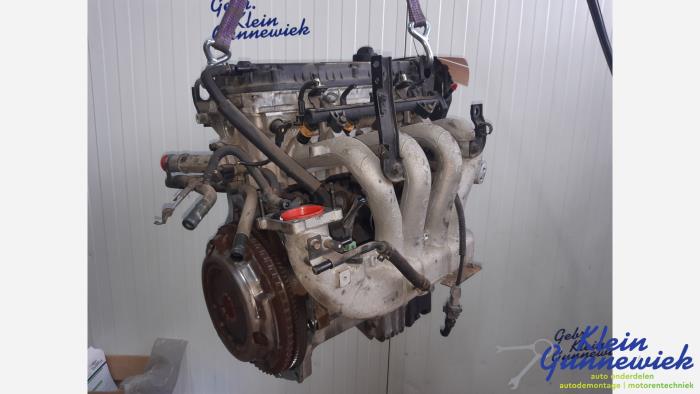 Motor från en Kia Rio 2004