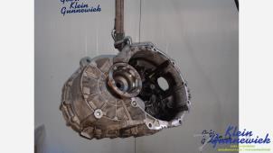 Używane Skrzynia biegów Volkswagen Tiguan Cena € 795,00 Procedura marży oferowane przez Klein Gunnewiek Autodemontage & Motorentechniek