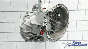 Begagnade Växellåda Renault Trafic Pris € 995,00 Marginaltabell erbjuds av Klein Gunnewiek Autodemontage & Motorentechniek