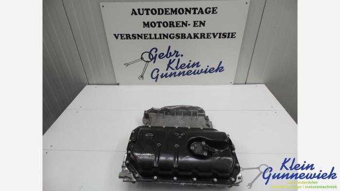 Oljetråg från en Audi A4 2014