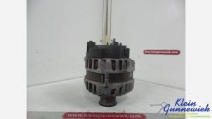 Begagnade Dynamo Renault Captur Pris € 55,00 Marginaltabell erbjuds av Klein Gunnewiek Autodemontage & Motorentechniek