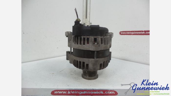 Dynamo från en Opel Astra 2012