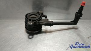 Begagnade Kopplingsslavcylinder Renault Megane Scenic Pris € 40,00 Marginaltabell erbjuds av Klein Gunnewiek Autodemontage & Motorentechniek