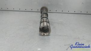 Begagnade Kamaxel Audi A6 Pris € 225,00 Marginaltabell erbjuds av Klein Gunnewiek Autodemontage & Motorentechniek