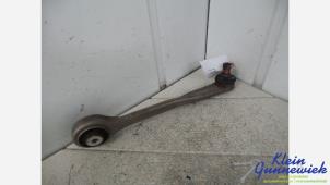 Begagnade Främre övre gaffelben, höger Audi S5 Pris € 30,00 Marginaltabell erbjuds av Klein Gunnewiek Autodemontage & Motorentechniek