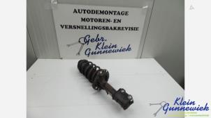 Gebruikte Schokdemperpoot rechts-voor Opel Meriva Prijs € 40,00 Margeregeling aangeboden door Klein Gunnewiek Autodemontage & Motorentechniek