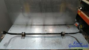 Begagnade Bakre krängningshämmare Renault Master Pris € 65,00 Marginaltabell erbjuds av Klein Gunnewiek Autodemontage & Motorentechniek