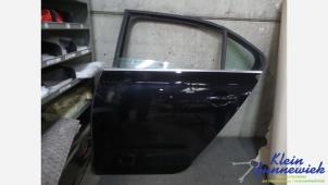 Begagnade Bakdörr, 4-dörrars, vänster Volkswagen Jetta Pris € 125,00 Marginaltabell erbjuds av Klein Gunnewiek Autodemontage & Motorentechniek
