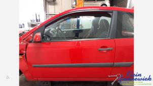 Gebruikte Portier 2Deurs links Ford Fiesta Prijs € 50,00 Margeregeling aangeboden door Klein Gunnewiek Autodemontage & Motorentechniek