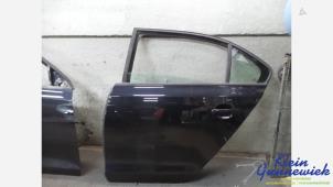 Begagnade Bakdörr, 4-dörrars, vänster Volkswagen Jetta Pris € 125,00 Marginaltabell erbjuds av Klein Gunnewiek Autodemontage & Motorentechniek