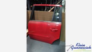 Używane Drzwi lewe tylne wersja 4-drzwiowa Opel Zafira Cena € 50,00 Procedura marży oferowane przez Klein Gunnewiek Autodemontage & Motorentechniek