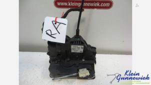 Gebruikte Slotmechaniek Portier 4Deurs rechts-achter Opel Corsa Prijs € 20,00 Margeregeling aangeboden door Klein Gunnewiek Autodemontage & Motorentechniek