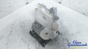 Begagnade Dörrmekanism, 4-dörrars, höger bak Audi SQ5 Pris € 40,00 Marginaltabell erbjuds av Klein Gunnewiek Autodemontage & Motorentechniek