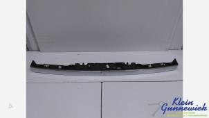 Begagnade Handtag, baklucka BMW 7-Serie Pris € 75,00 Marginaltabell erbjuds av Klein Gunnewiek Autodemontage & Motorentechniek