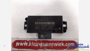 Begagnade PDC-modul Renault Captur Pris € 50,00 Marginaltabell erbjuds av Klein Gunnewiek Autodemontage & Motorentechniek