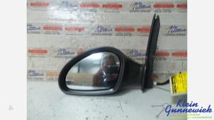 Begagnade Skärmspegel, vänster Seat Altea Pris € 40,00 Marginaltabell erbjuds av Klein Gunnewiek Autodemontage & Motorentechniek