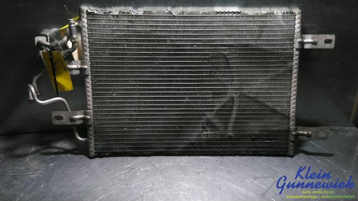 Airco Condensor van een Opel Meriva 2008
