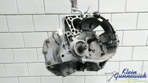 Begagnade Växellåda Renault Express Pris € 75,00 Marginaltabell erbjuds av Klein Gunnewiek Autodemontage & Motorentechniek