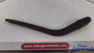 Gebruikte Ruitenwisserarm achter Hyundai I10 Prijs € 15,00 Margeregeling aangeboden door Klein Gunnewiek Autodemontage & Motorentechniek