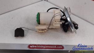 Begagnade Elektrisk bränslepump Opel Corsa Pris € 50,00 Marginaltabell erbjuds av Klein Gunnewiek Autodemontage & Motorentechniek