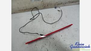 Gebruikte Remlicht Extra midden Audi A8 Prijs € 25,00 Margeregeling aangeboden door Klein Gunnewiek Autodemontage & Motorentechniek