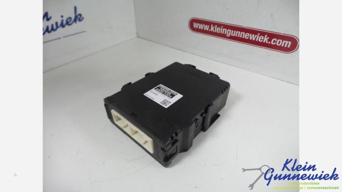 Dator, automatisk växellåda från en Toyota Auris 2014