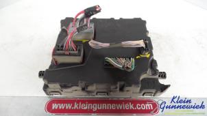 Begagnade Dator , karosskontroll (BCM) Renault Kangoo Pris € 75,00 Marginaltabell erbjuds av Klein Gunnewiek Autodemontage & Motorentechniek