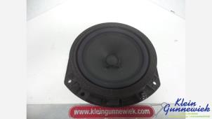 Begagnade Högtalare Hyundai I20 Pris € 17,50 Marginaltabell erbjuds av Klein Gunnewiek Autodemontage & Motorentechniek