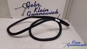 Gebruikte Deurrubber 4Deurs links-achter Opel Insignia Prijs € 30,00 Margeregeling aangeboden door Klein Gunnewiek Autodemontage & Motorentechniek