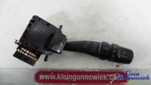 Używane Przelacznik wycieraczki Hyundai Matrix Cena na żądanie oferowane przez Klein Gunnewiek Autodemontage & Motorentechniek