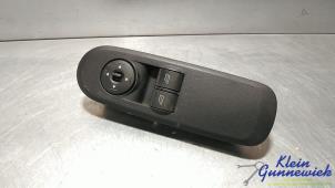 Gebruikte Combischakelaar ramen Ford S-Max Prijs € 15,00 Margeregeling aangeboden door Klein Gunnewiek Autodemontage & Motorentechniek