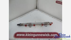 Używane Listwa wtryskowa Volkswagen E-Golf Cena € 25,00 Procedura marży oferowane przez Klein Gunnewiek Autodemontage & Motorentechniek