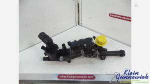 Nieuwe Thermostaathuis Renault Captur Prijs op aanvraag aangeboden door Klein Gunnewiek Autodemontage & Motorentechniek