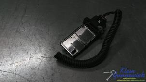 Gebruikte Luchthoeveelheidsmeter Renault Koleos Prijs € 25,00 Margeregeling aangeboden door Klein Gunnewiek Autodemontage & Motorentechniek