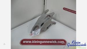 Begagnade Motorfäste Volkswagen Transporter Pris € 45,00 Marginaltabell erbjuds av Klein Gunnewiek Autodemontage & Motorentechniek