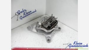 Begagnade Fäste, växellåda Audi SQ5 Pris € 35,00 Marginaltabell erbjuds av Klein Gunnewiek Autodemontage & Motorentechniek