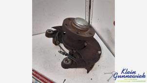 Gebruikte Fusee rechts-voor Iveco New Daily Prijs € 50,00 Margeregeling aangeboden door Klein Gunnewiek Autodemontage & Motorentechniek