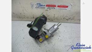 Begagnade Huvudcylinder Audi S5 Pris € 75,00 Marginaltabell erbjuds av Klein Gunnewiek Autodemontage & Motorentechniek