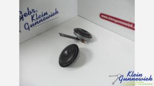 Begagnade Signalhorn Nissan X-Trail Pris € 30,00 Marginaltabell erbjuds av Klein Gunnewiek Autodemontage & Motorentechniek