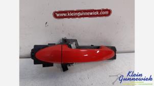 Używane Uchwyt tylnej klapy Ford Transit Cena € 25,00 Procedura marży oferowane przez Klein Gunnewiek Autodemontage & Motorentechniek