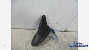 Begagnade GPS-antenn Opel Astra Pris € 45,00 Marginaltabell erbjuds av Klein Gunnewiek Autodemontage & Motorentechniek