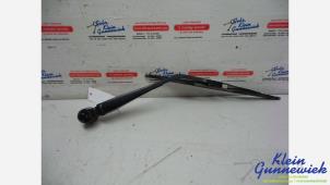 Gebruikte Ruitenwisserarm achter Ford Transit Custom Prijs € 15,00 Margeregeling aangeboden door Klein Gunnewiek Autodemontage & Motorentechniek