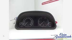 Używane Tablica rozdzielcza Mercedes A-Klasse Cena € 70,00 Procedura marży oferowane przez Klein Gunnewiek Autodemontage & Motorentechniek