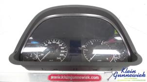 Używane Tablica rozdzielcza Mercedes A-Klasse Cena € 70,00 Procedura marży oferowane przez Klein Gunnewiek Autodemontage & Motorentechniek
