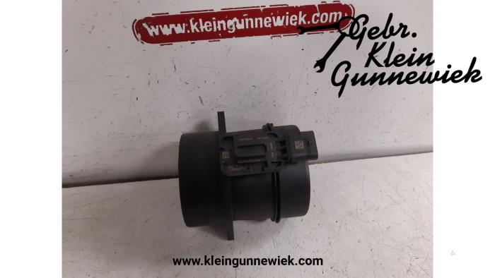 Luchthoeveelheidsmeter van een Mercedes CLA 2016