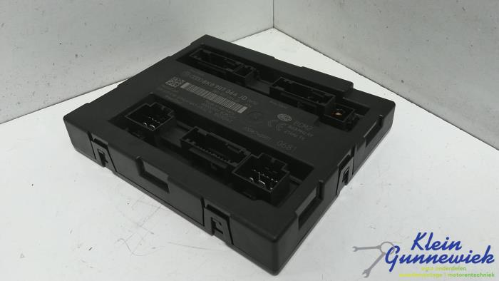 Dator , karosskontroll (BCM) från en Audi A4 2014