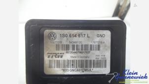 Gebruikte ABS Pomp Volkswagen E-Up Prijs € 54,00 Margeregeling aangeboden door Klein Gunnewiek Autodemontage & Motorentechniek