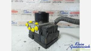 Begagnade ABS-pump Ford Transit Connect Pris € 22,00 Marginaltabell erbjuds av Klein Gunnewiek Autodemontage & Motorentechniek