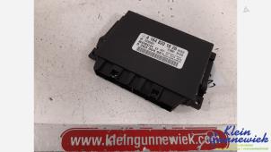 Begagnade PDC-modul Mercedes R-Klasse Pris € 40,00 Marginaltabell erbjuds av Klein Gunnewiek Autodemontage & Motorentechniek